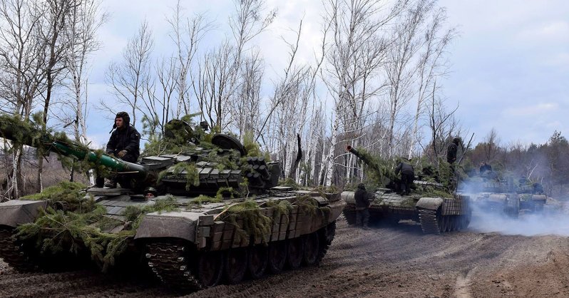В РФ объявили об отводе 10 тысяч военных от границы с Украиной
