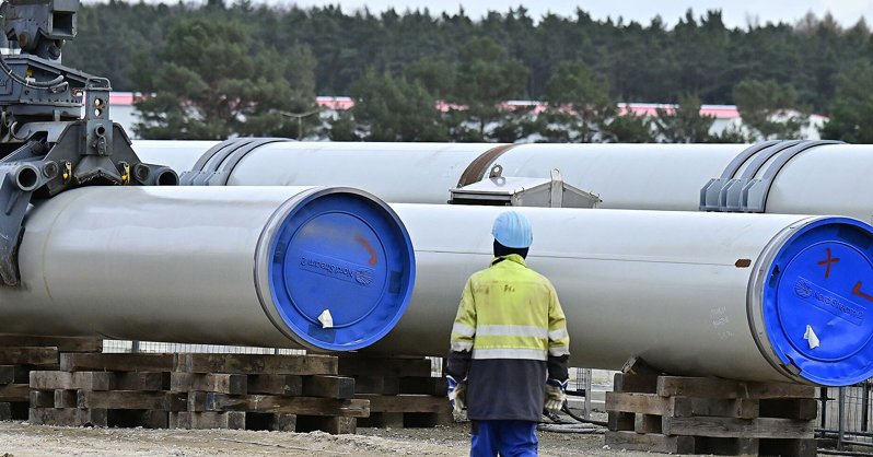 Немцы не доверяют России, но поддерживают "СП - 2"