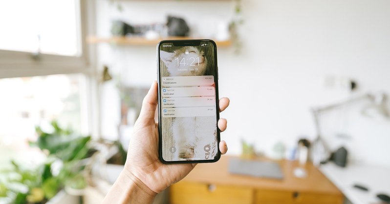 iPhone научился распознавать лицо даже в защитной маске