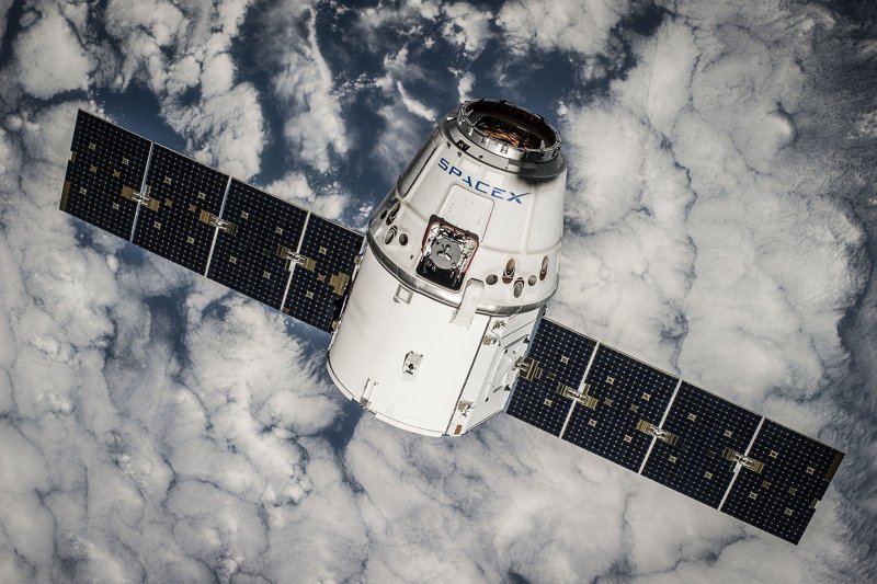 SpaceX потеряет спутники Starlink из-за геомагнитной бури