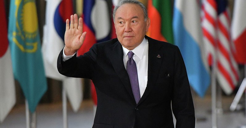 Назарбаева полностью лишили власти