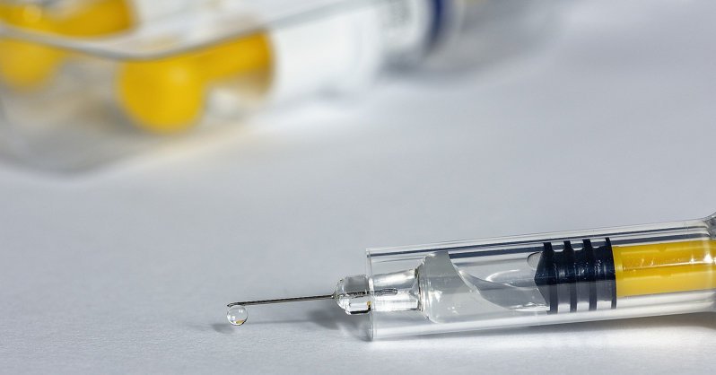 Риск попасть в больницу с COVID-19 для непривитых в 23 раза выше