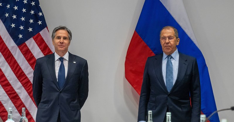 Лавров в разговоре с Блинкеном: США поощряют Украину к силовому сценарию