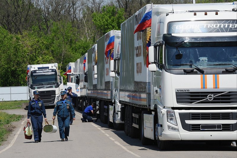 МЧС РФ доставило более 1 тыс. тонн гуманитарных грузов Украине и Донбассу