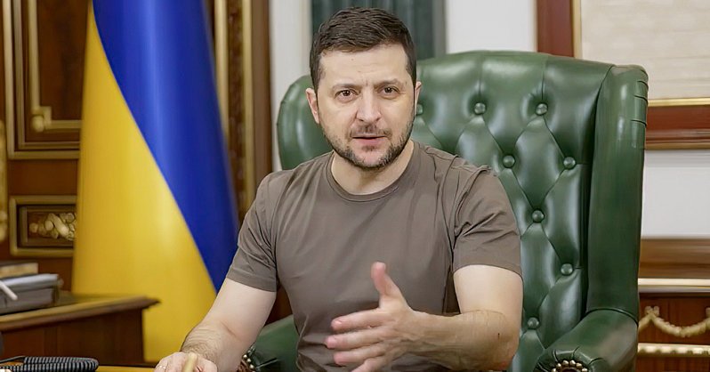 Зеленский сообщил о начале "битвы за Донбасс"