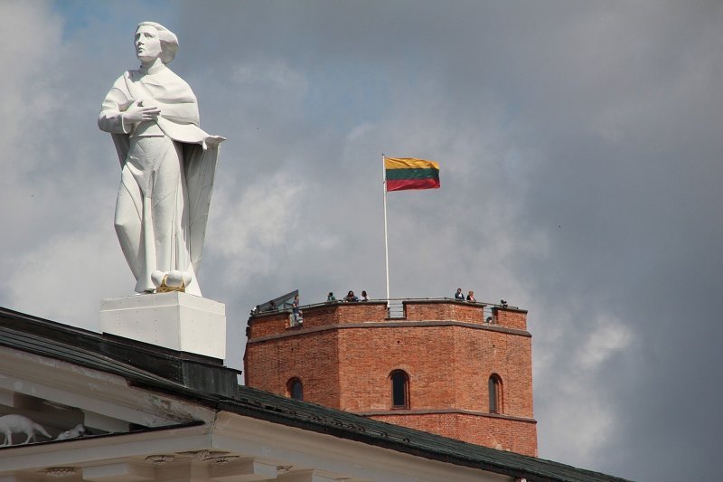 Полковник Жданов: Евросоюз бросил Литву один на один с Россией