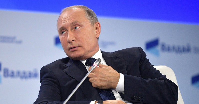 Президент России отправил вице-премьера Борисова в отставку