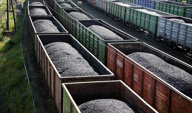 Названа дата вступления в силу эмбарго на закупки российского угля Евросоюзом