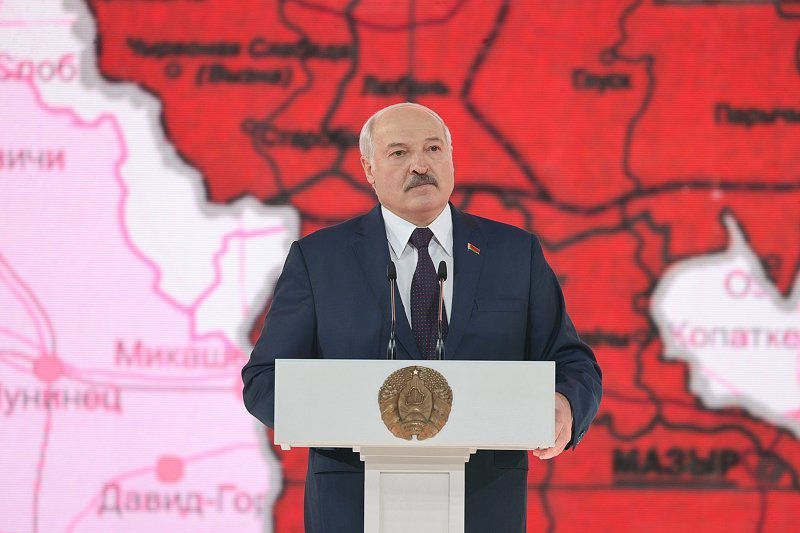 Лукашенко объявил о начале "передела мира"
