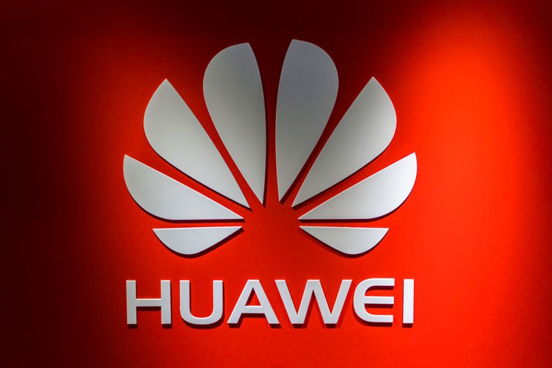 Huawei вывезла из России своих сотрудников