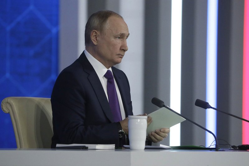 Путин подписал договоры о принятии новых регионов в состав России
