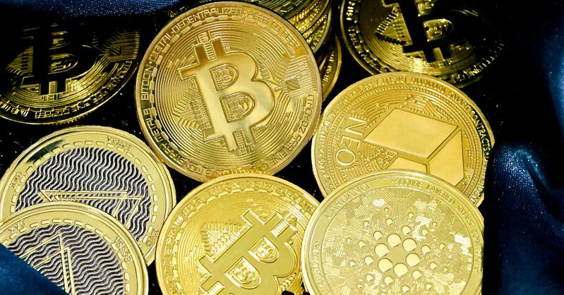 Обзор крипторынка: возможный взлом Binance обрушил котировки